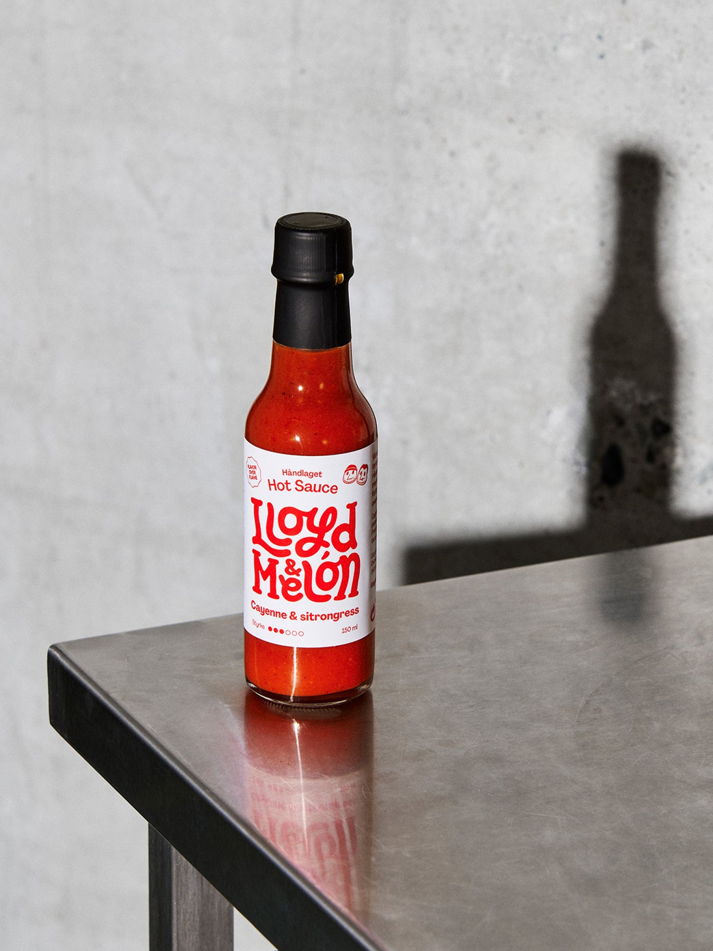 Cayenne & sitrongress hot sauce