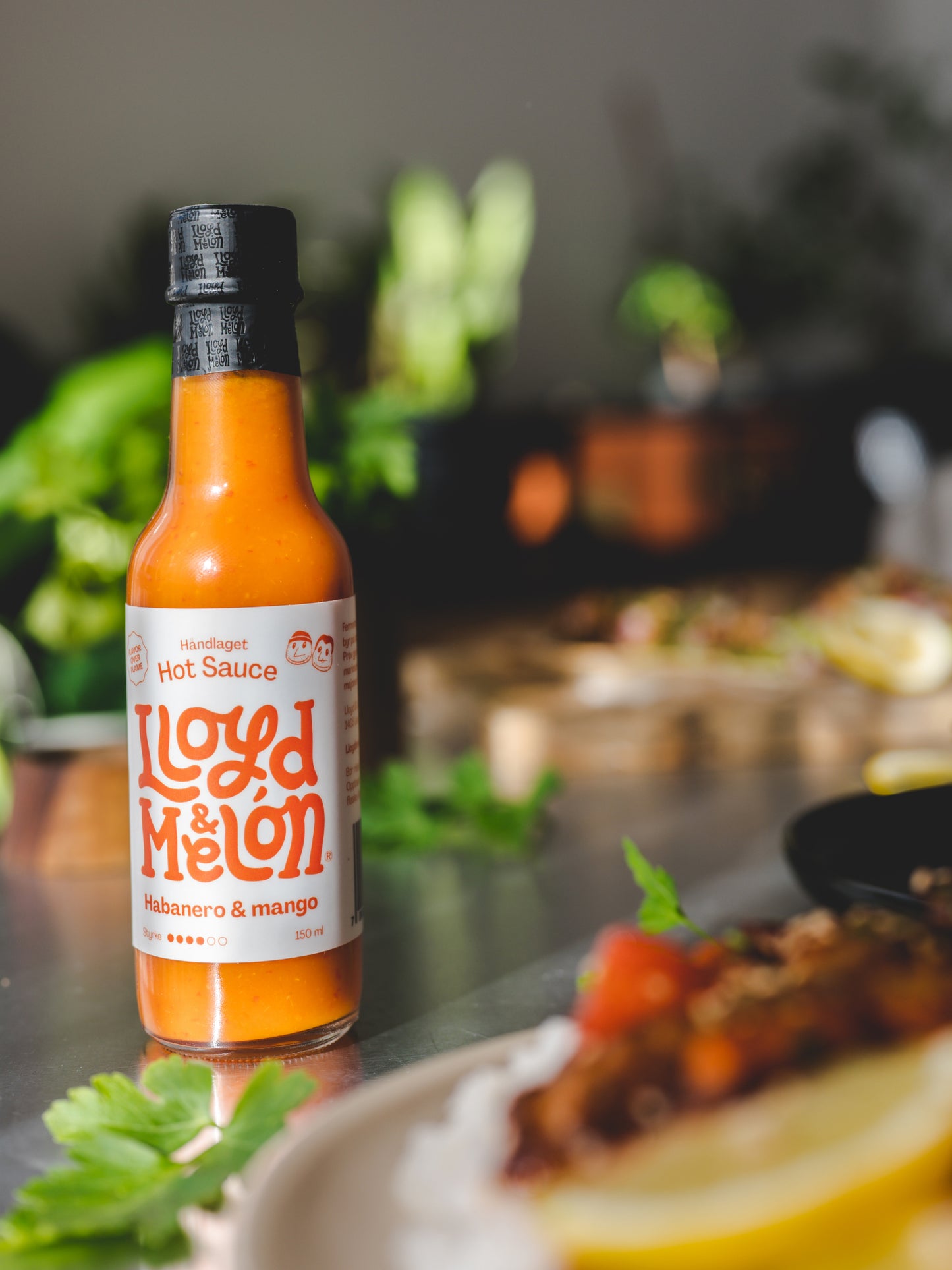 Habanero & mango hot sauce