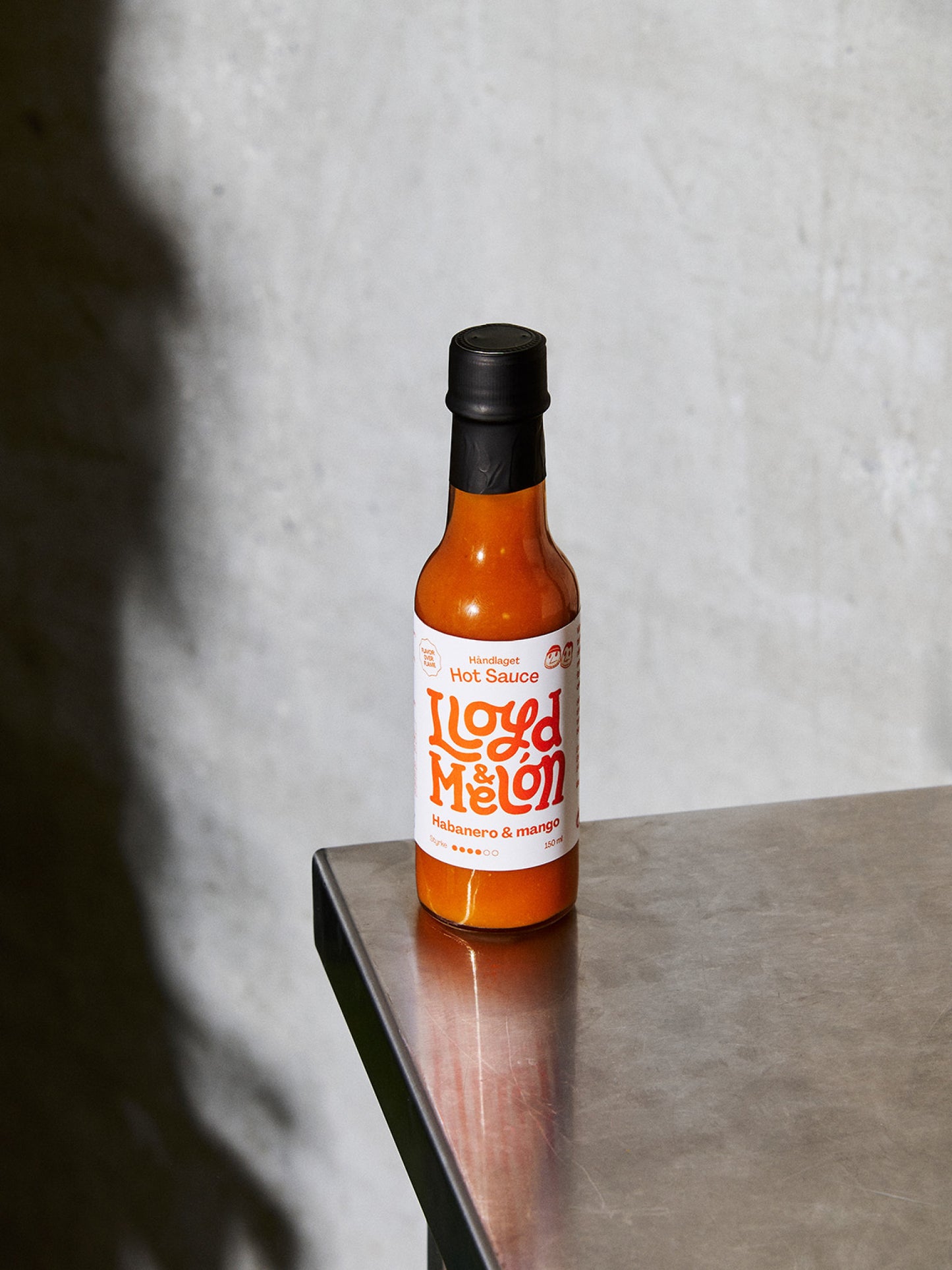 Habanero & mango hot sauce